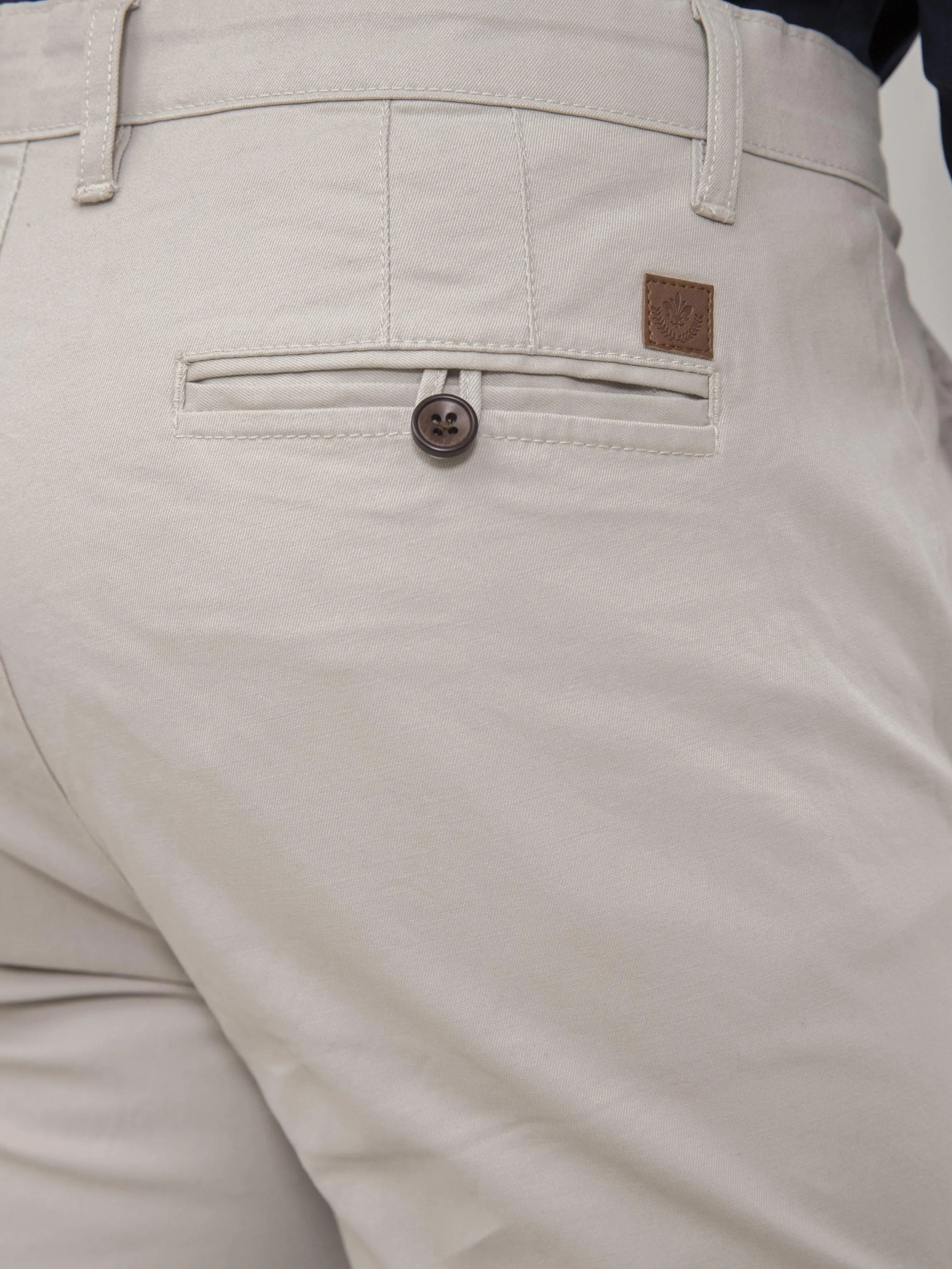 CASUAL PANT SLIM FIT BEIGE