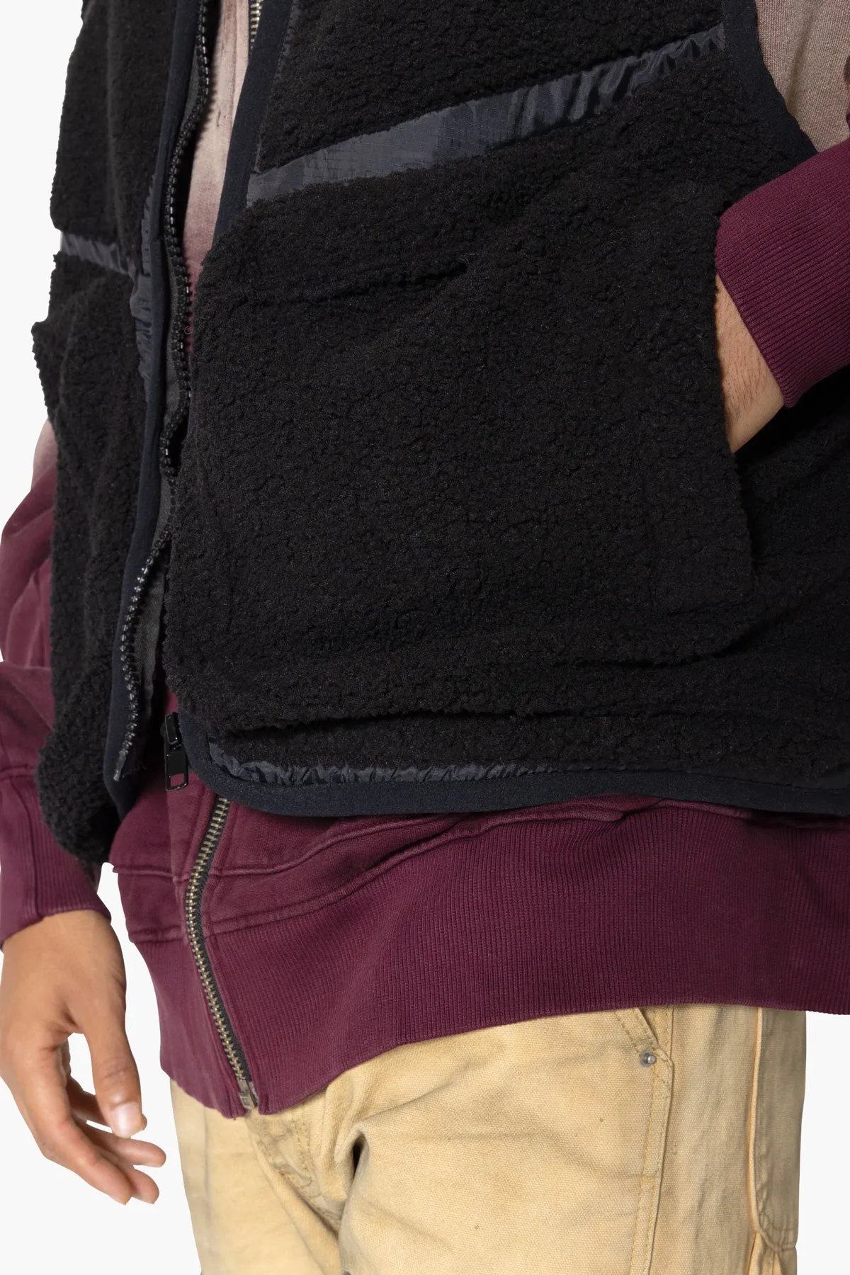 Cropped Tech Sherpa Vest - Black