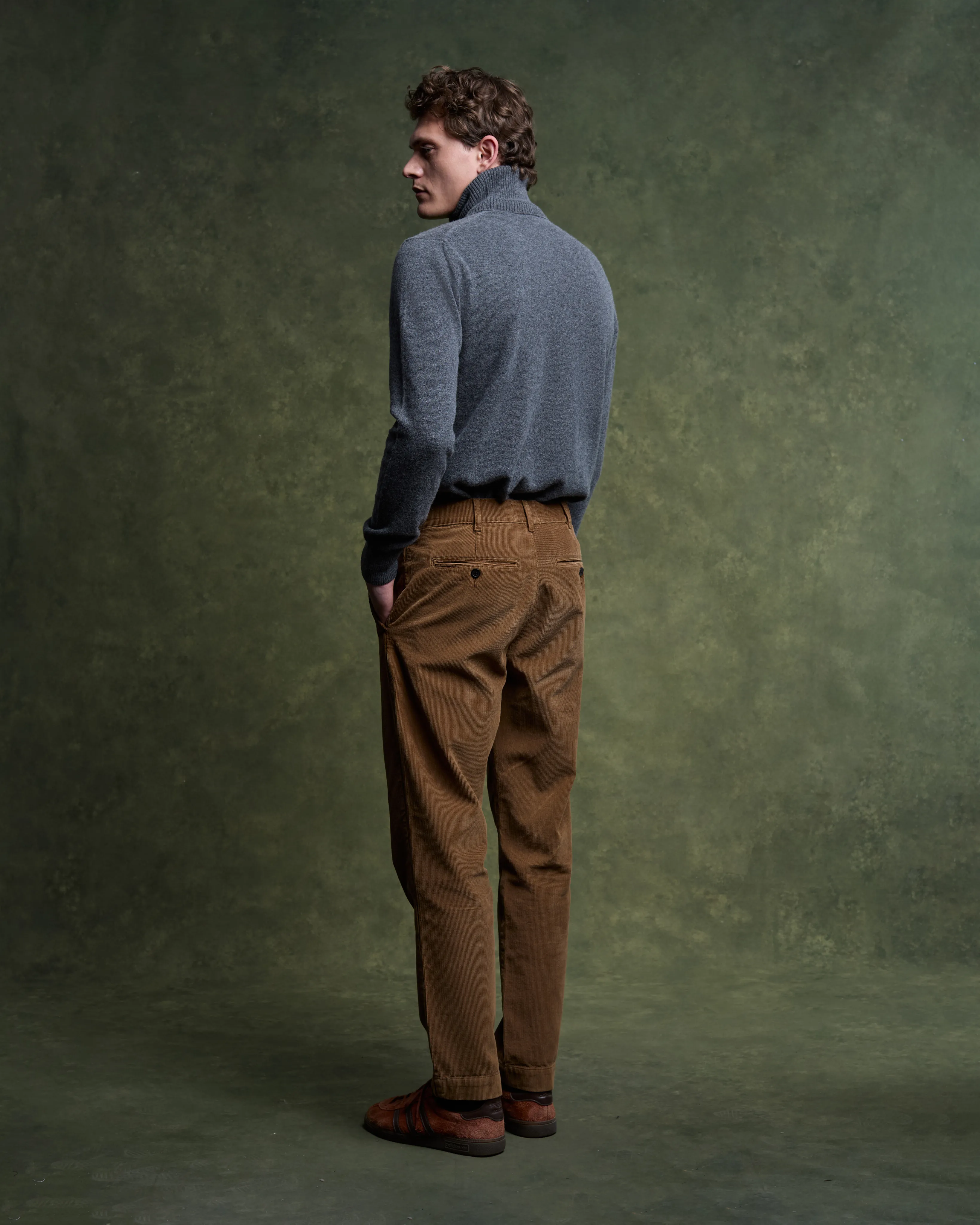 EMERSON Velvet Chino - Camel