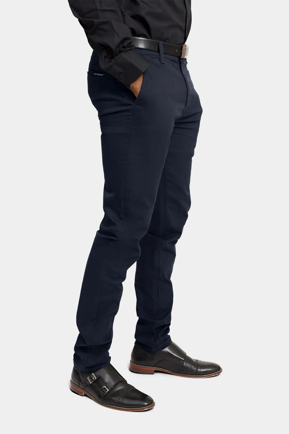 Men's Essential Chino Pants