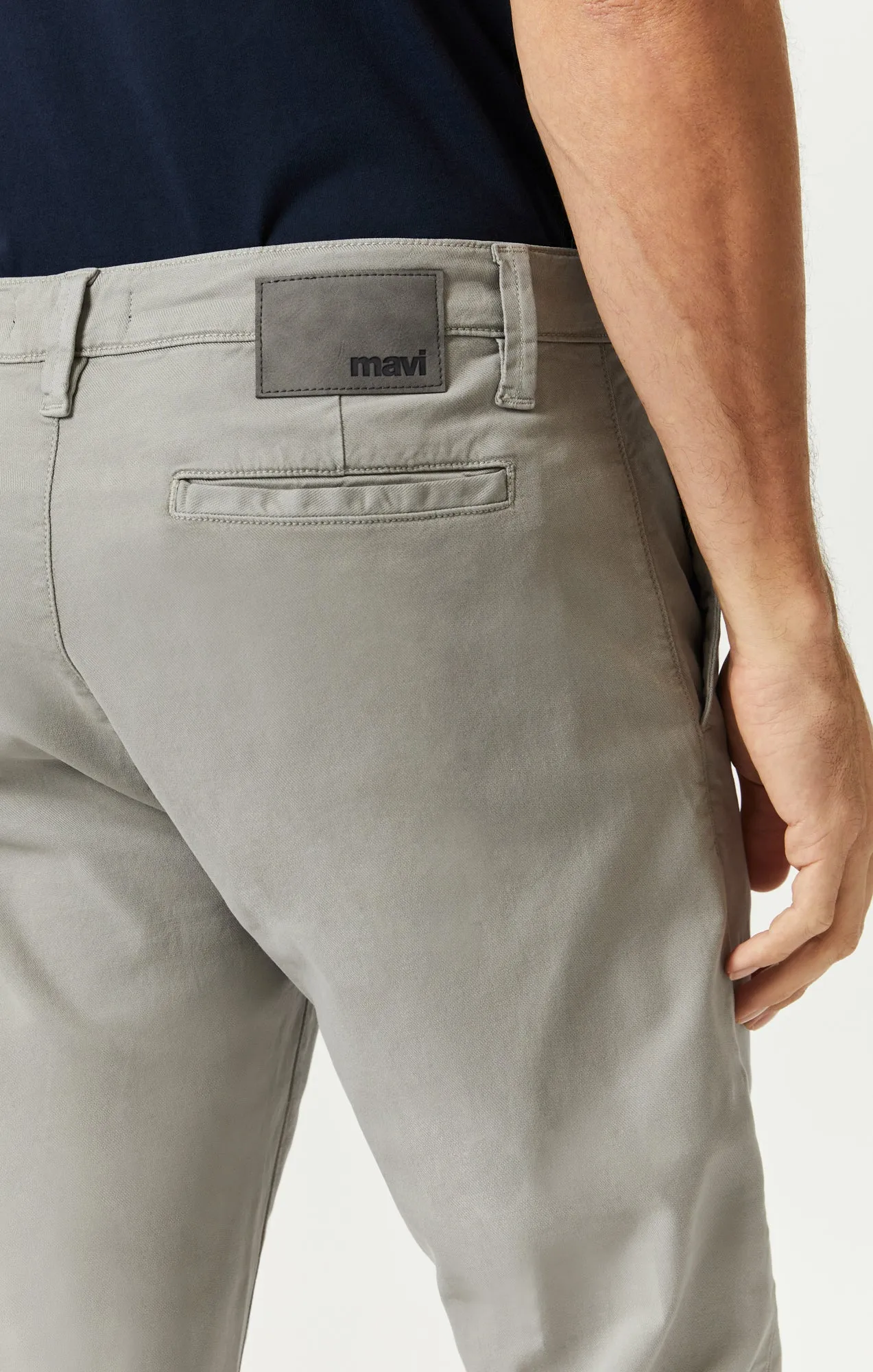 MILTON SLIM STRAIGHT CHINO IN IRON LUXE TWILL