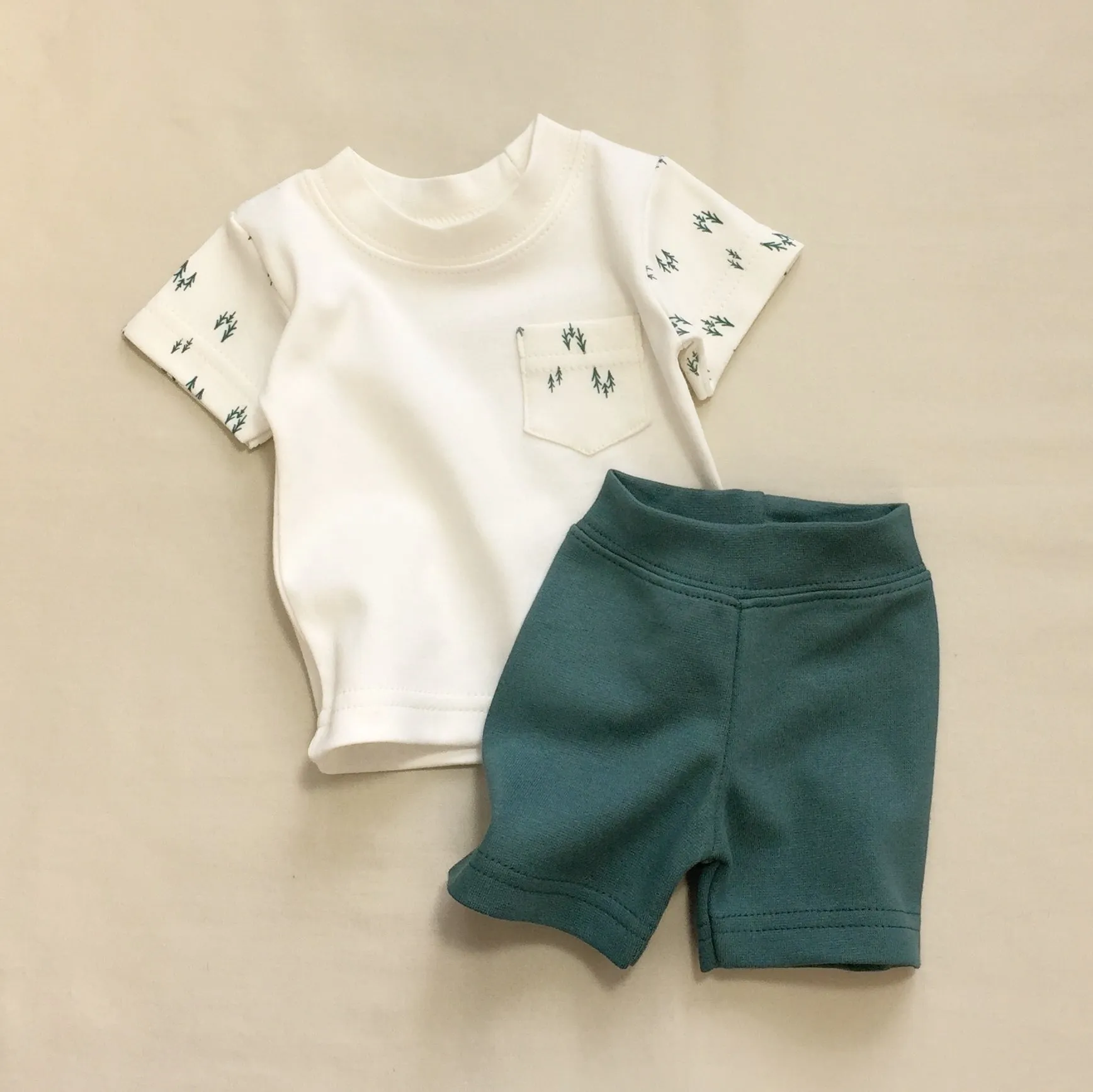 Minimalist Short Sleeve Tee   Shorts Set Spruce Forest