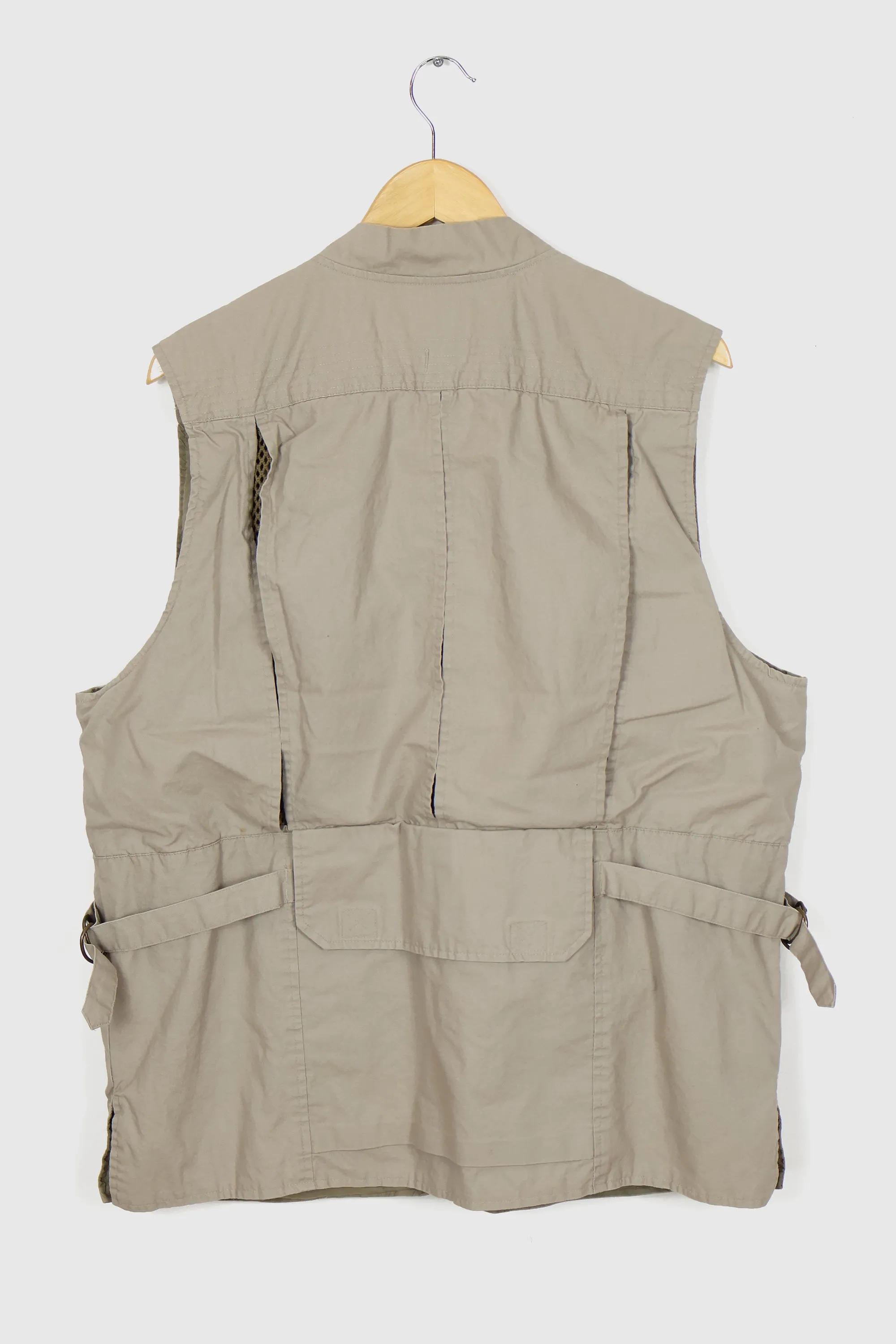 Vintage Outdoor Vest 01