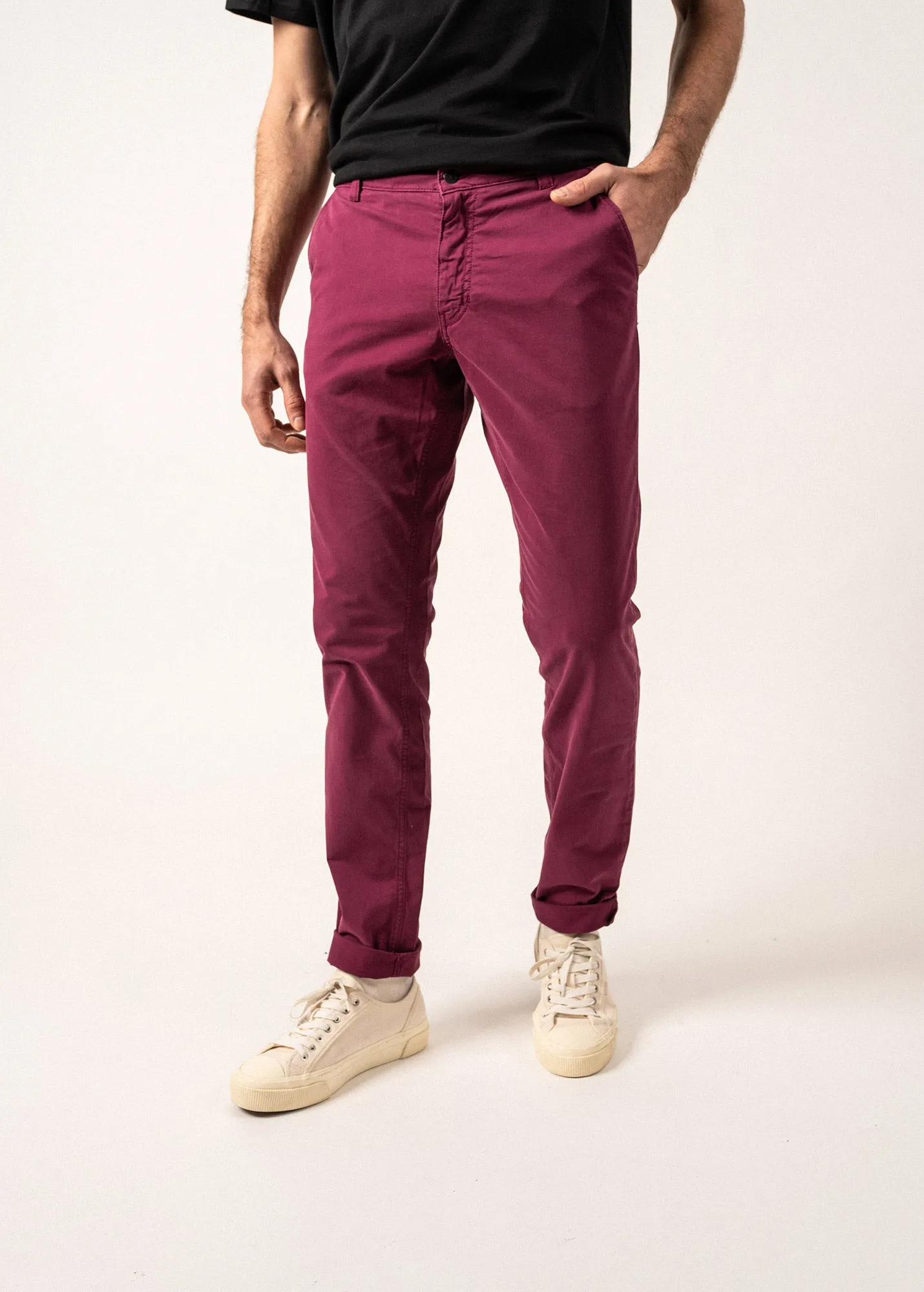 Voile Hiver chino pants - in stretch cotton twill (PRUNE)